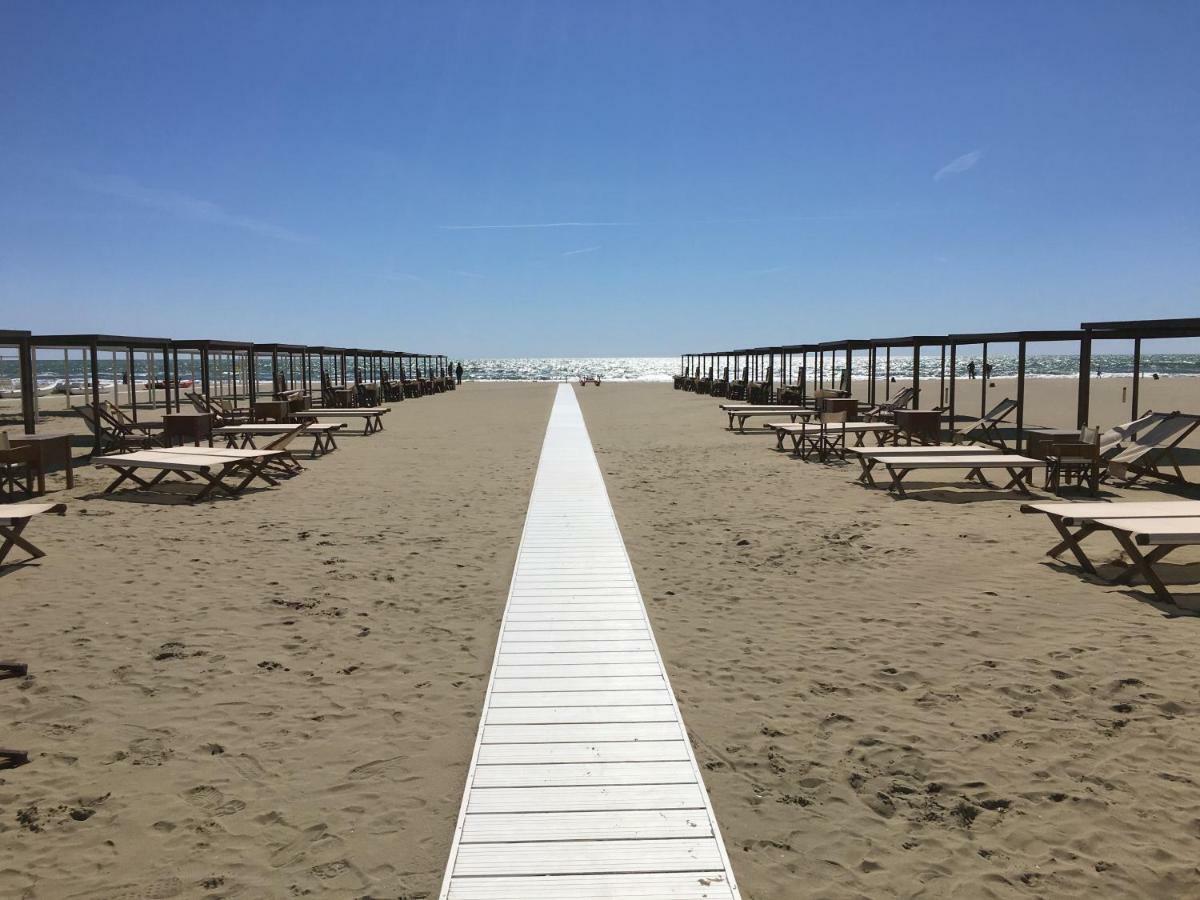 Villa Allende In Forte Dei Marmi Bagian luar foto
