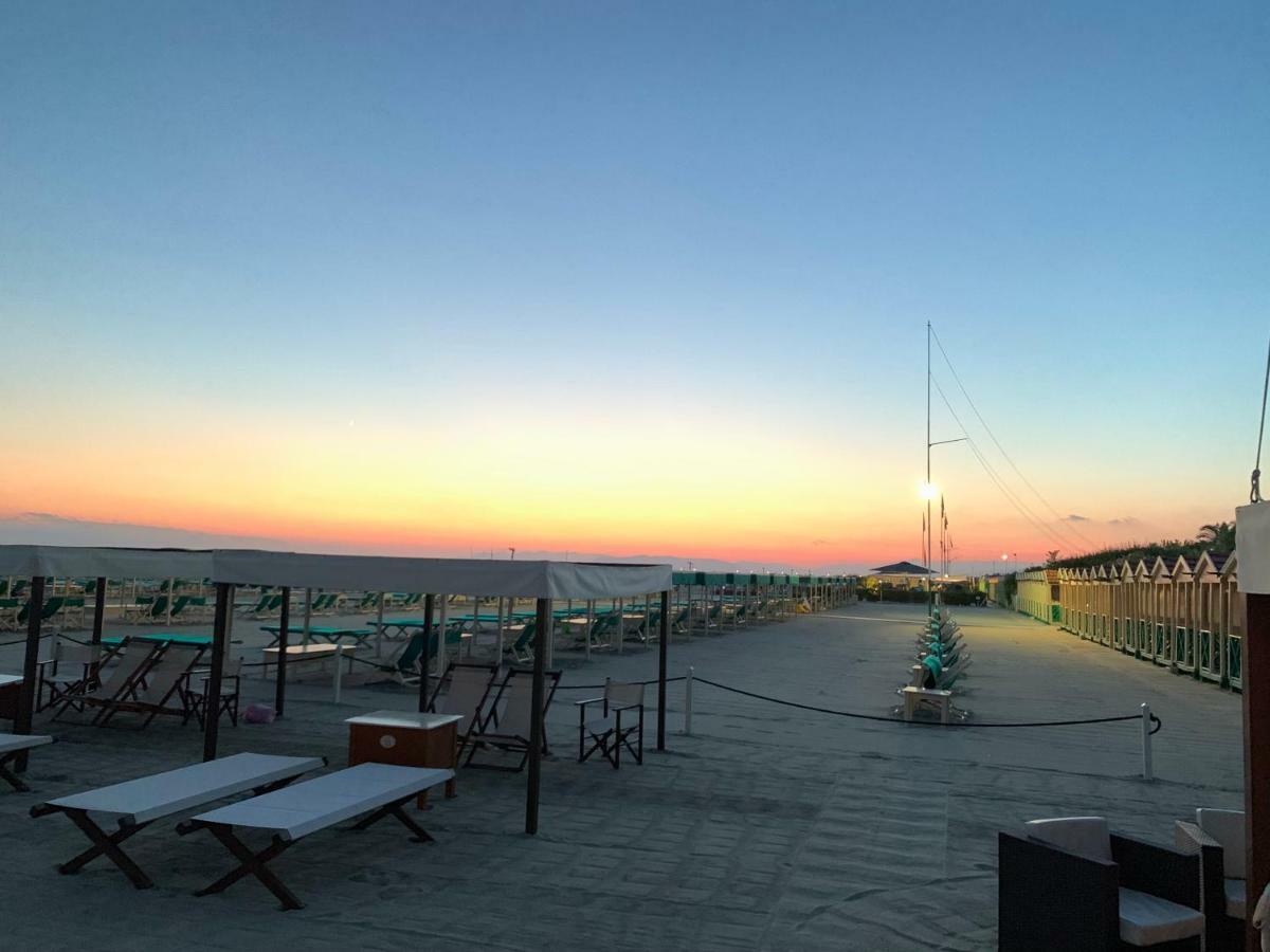 Villa Allende In Forte Dei Marmi Bagian luar foto